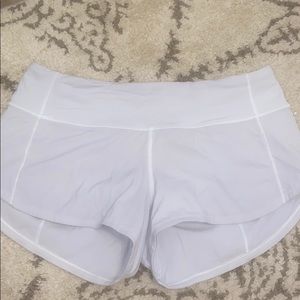 Lululemon Speed Up Shorts 2.5”